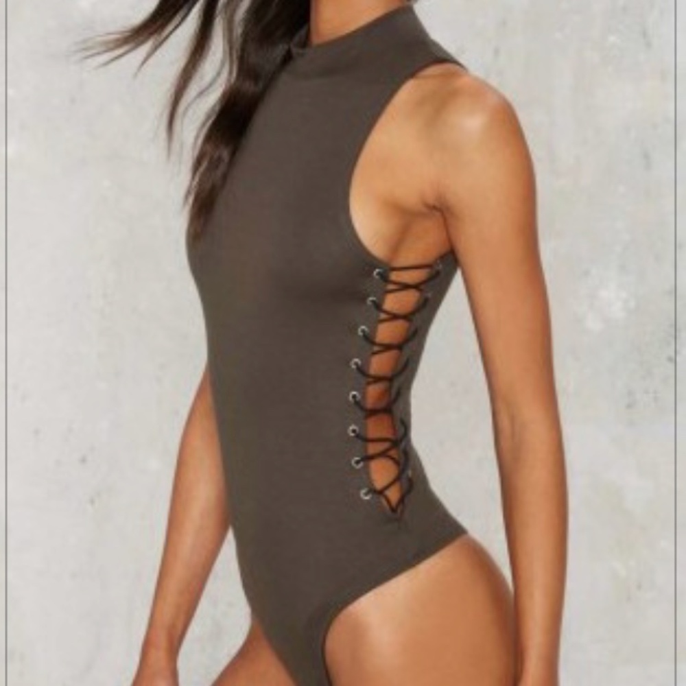 HIGH NECK BODYSUIT WITH LACE UP SIDES